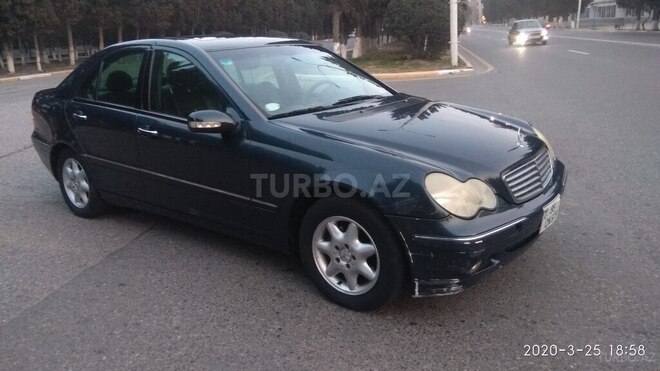 Mercedes C 200 2001, 245,000 km - 2.0 l - Sumqayıt