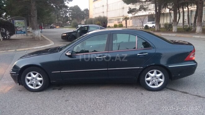 Mercedes C 200 2001, 245,000 km - 2.0 l - Sumqayıt