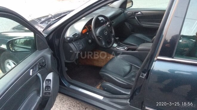 Mercedes C 200 2001, 245,000 km - 2.0 l - Sumqayıt