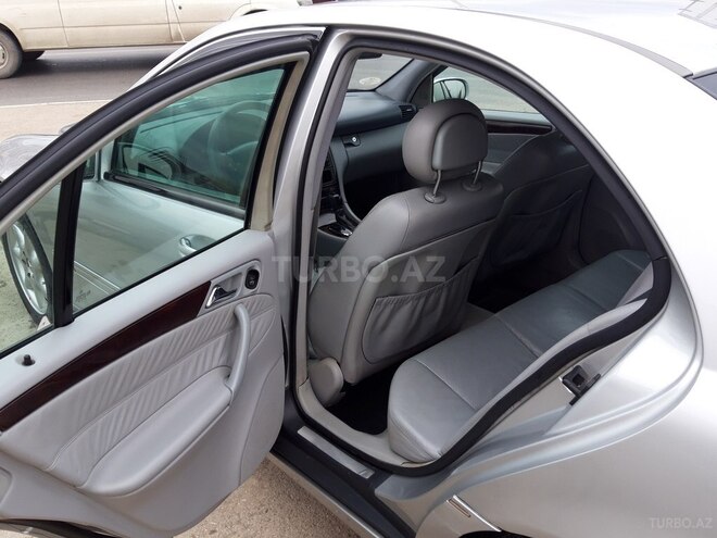 Mercedes C 240 2000, 333,456 km - 2.4 л - Xaçmaz