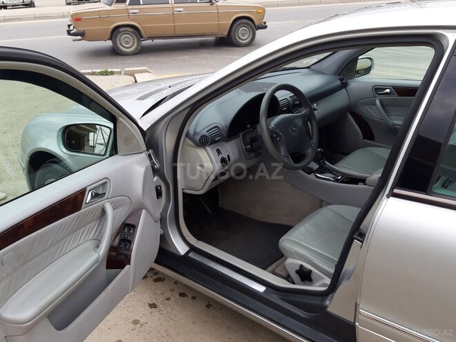 Mercedes C 240 2000, 333,456 km - 2.4 л - Xaçmaz