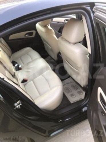 Chevrolet Cruze 2015, 82,000 km - 1.4 l - Zaqatala