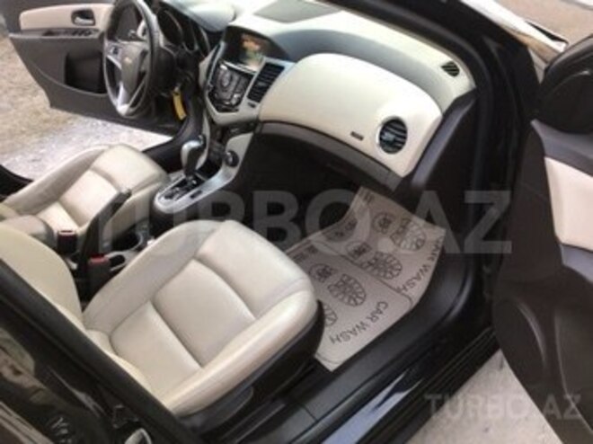 Chevrolet Cruze 2015, 82,000 km - 1.4 l - Zaqatala
