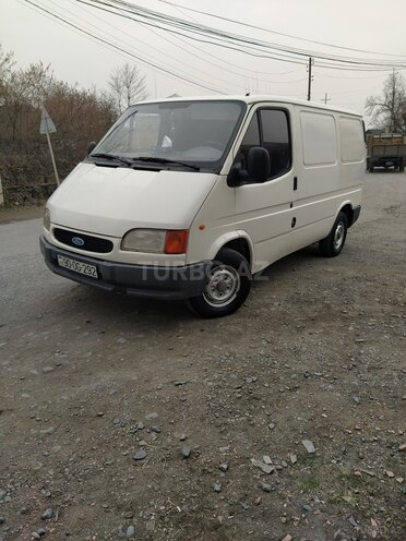Ford Transit 1997, 301,000 km - 2.5 l - Zaqatala