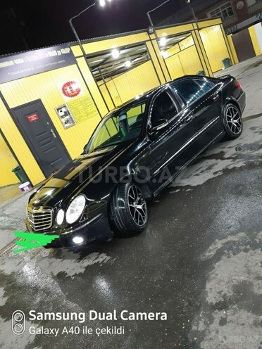 Mercedes E 320 2002, 318,500 km - 3.2 л - Balakən