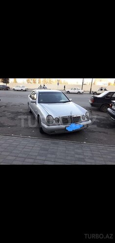Mercedes E 200 1998, 236,589 km - 2.0 l - Bərdə