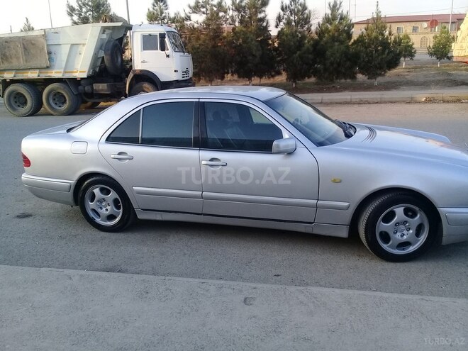 Mercedes E 220 1996, 452 km - 2.2 л - Mingəçevir