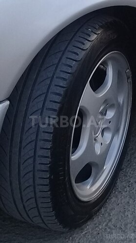 Mercedes E 220 1996, 452 km - 2.2 л - Mingəçevir