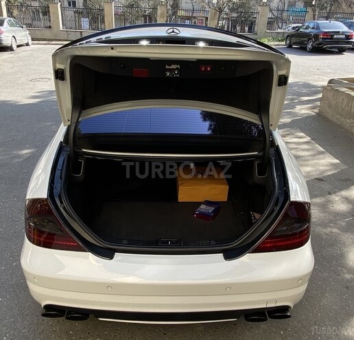 Mercedes CLS 63 AMG 2008, 142,000 km - 6.2 l - Bakı