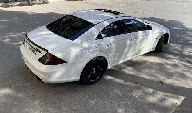 Mercedes CLS 63 AMG 2008, 142,000 km - 6.2 l - Bakı