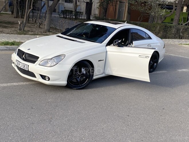 Mercedes CLS 63 AMG 2008, 142,000 km - 6.2 l - Bakı
