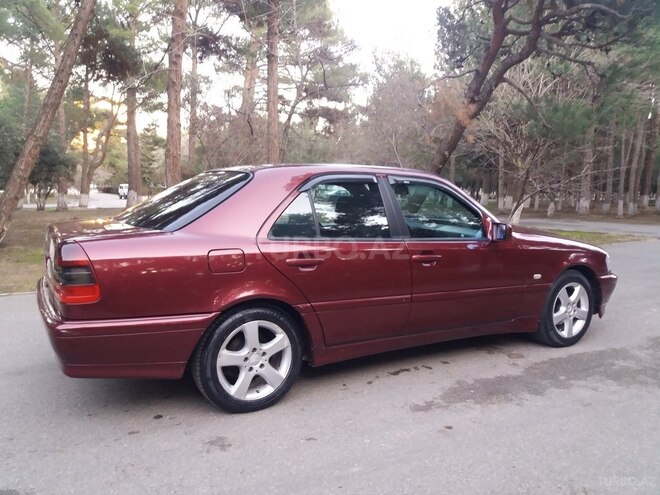 Mercedes C 180 1999, 393,456 km - 1.8 l - Sumqayıt