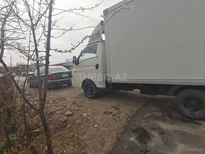 Hyundai H 100 2009, 165,000 km - 0.3 л - Bakı