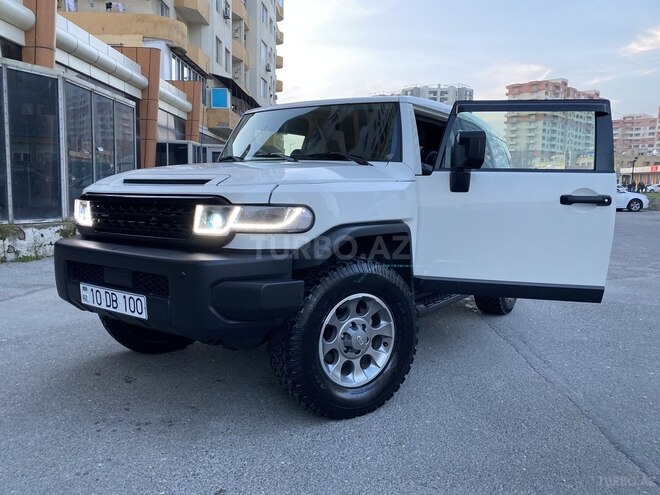 Toyota FJ Cruiser 2011, 105,000 km - 3.4 л - Bakı