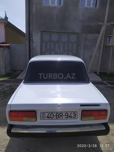 LADA (VAZ) 2107 2005, 105,000 km - 1.6 l - Quba