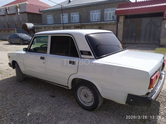 LADA (VAZ) 2107 2005, 105,000 km - 1.6 l - Quba