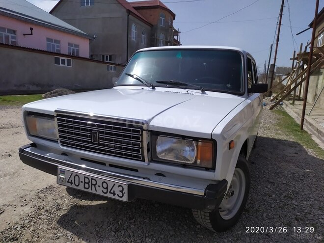 LADA (VAZ) 2107 2005, 105,000 km - 1.6 l - Quba