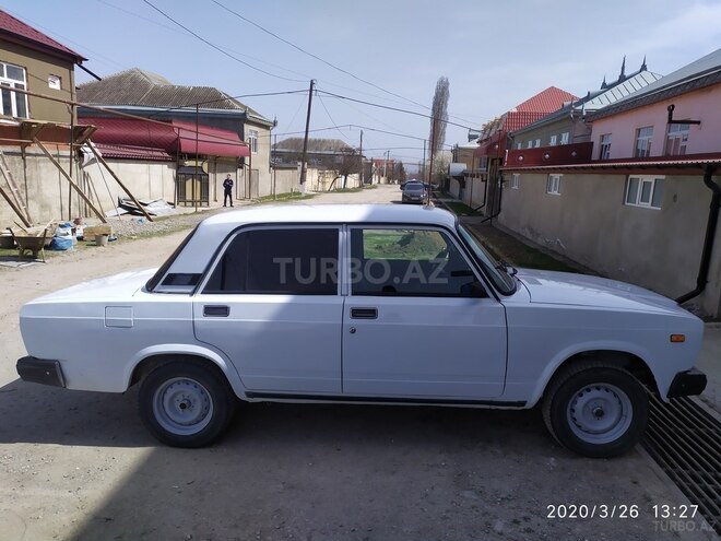 LADA (VAZ) 2107 2005, 105,000 km - 1.6 l - Quba