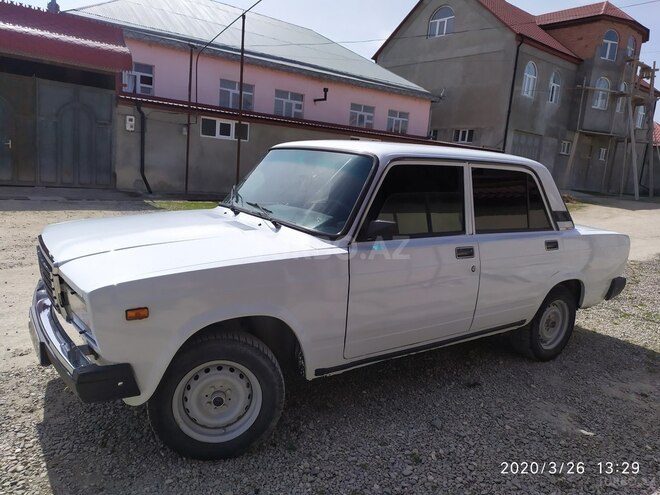LADA (VAZ) 2107 2005, 105,000 km - 1.6 l - Quba