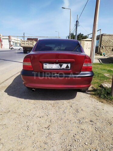 Opel Vectra 1996, 325,652 km - 1.8 l - Bakı