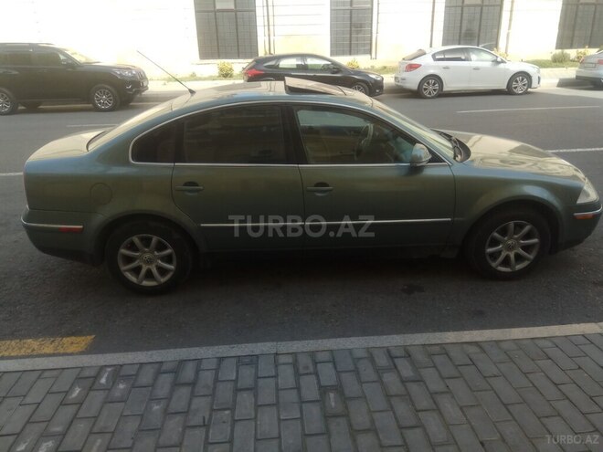 Volkswagen Passat 2003, 300,000 km - 1.8 l - Gəncə