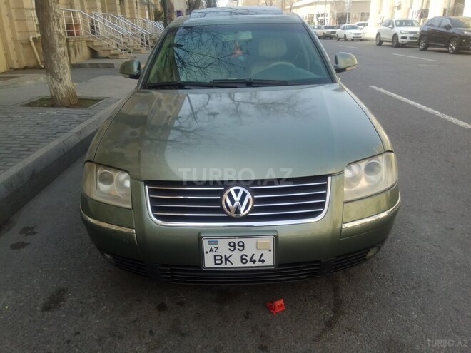 Volkswagen Passat 2003, 300,000 km - 1.8 l - Gəncə