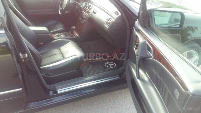 Mercedes E 320 1998, 270,000 km - 3.2 l - Sumqayıt