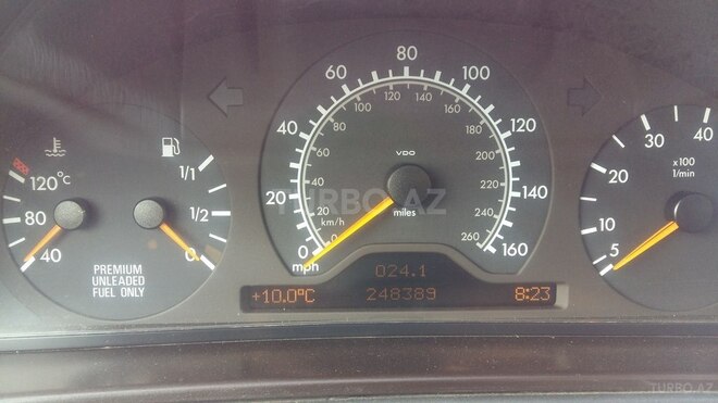 Mercedes E 320 1998, 270,000 km - 3.2 l - Sumqayıt