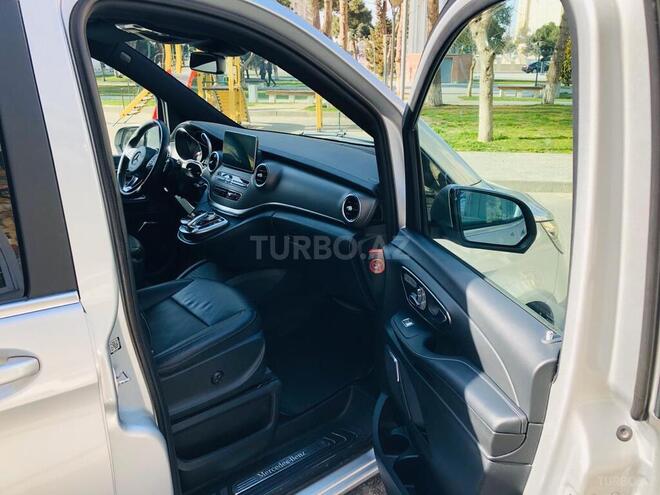 Mercedes V 250 2016, 298,000 km - 2.2 l - Bakı