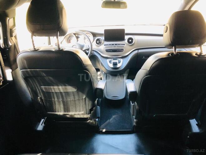 Mercedes V 250 2016, 298,000 km - 2.2 l - Bakı