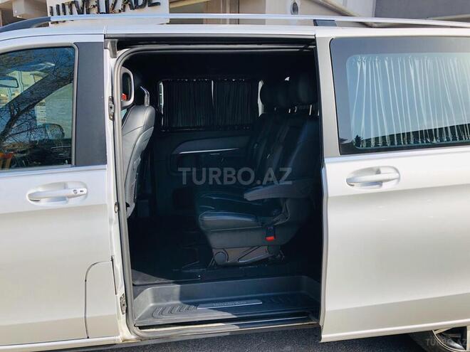 Mercedes V 250 2016, 298,000 km - 2.2 l - Bakı