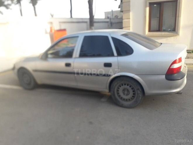 Opel Vectra 1998, 250,000 km - 1.6 l - Bakı