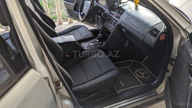Mercedes C 180 1997, 380,000 km - 1.8 л - Qəbələ