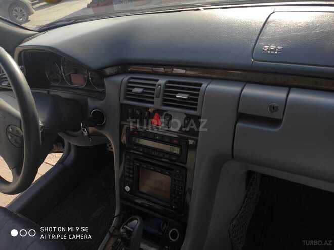 Mercedes E 270 2000, 341,000 km - 2.7 л - Bakı