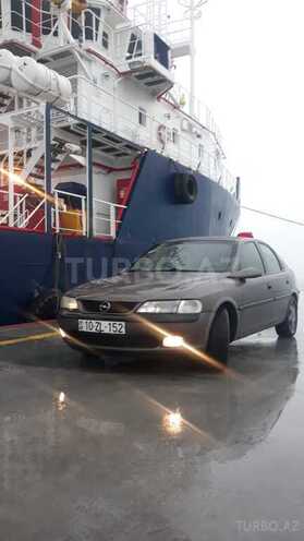 Opel Vectra 1998, 170,000 km - 1.8 л - Bakı