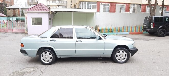 Mercedes 190 1993, 190,000 km - 2.0 l - Bakı