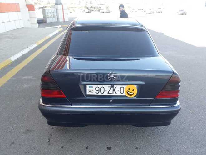 Mercedes C 200 1999, 285,000 km - 2.0 l - Bakı