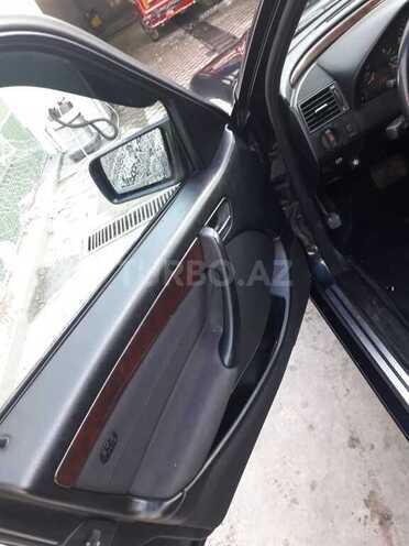 Mercedes C 200 1999, 285,000 km - 2.0 l - Bakı
