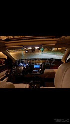 Mitsubishi Outlander 2014, 87,000 km - 2.4 l - Bakı