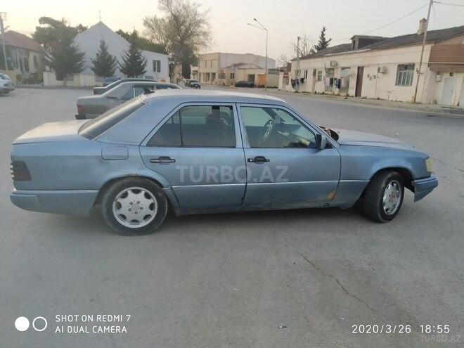 Mercedes E 200 1987, 648,134 km - 2.0 л - Bakı