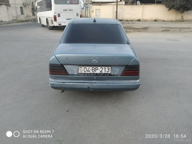 Mercedes E 200 1987, 648,134 km - 2.0 л - Bakı