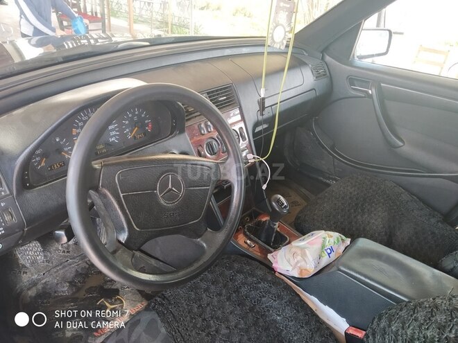 Mercedes C 180 1998, 320,000 km - 1.8 l - Ağcabədi