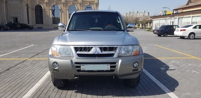 Mitsubishi Pajero 2003, 120,000 km - 3.0 l - Bakı