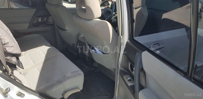 Mitsubishi Pajero 2003, 120,000 km - 3.0 l - Bakı