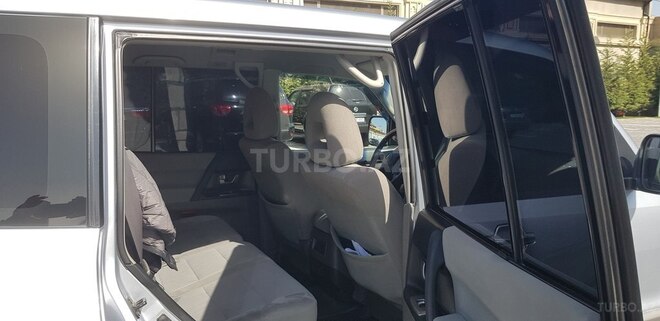 Mitsubishi Pajero 2003, 120,000 km - 3.0 l - Bakı