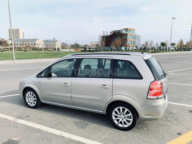 Opel Zafira 2006, 180,000 km - 1.9 л - Bakı