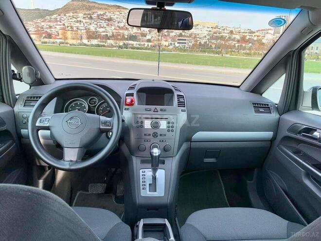 Opel Zafira 2006, 180,000 km - 1.9 л - Bakı