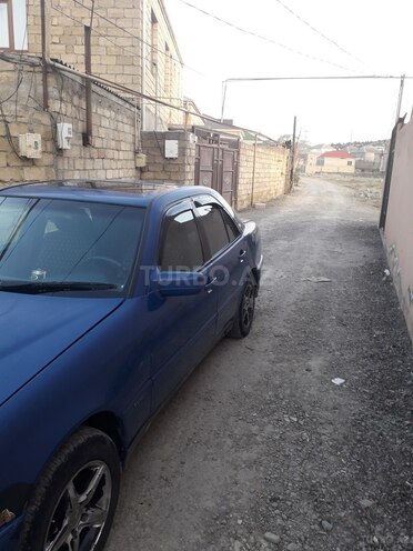 Mercedes C 180 1997, 300,000 km - 1.8 л - Bakı