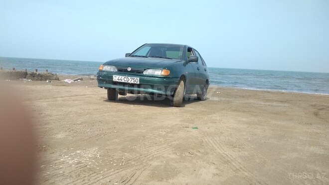 Volkswagen Polo 1995, 185,000 km - 1.6 l - Bakı