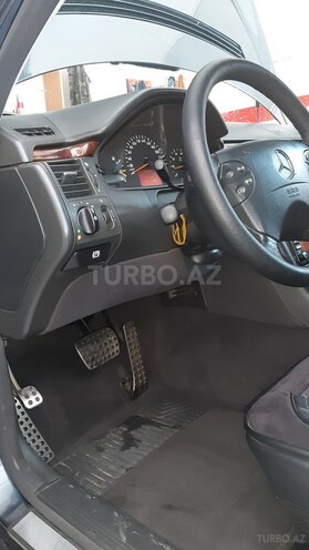 Mercedes E 240 2000, 270,000 km - 2.4 l - Bakı